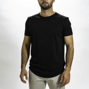 Boxy tee in black