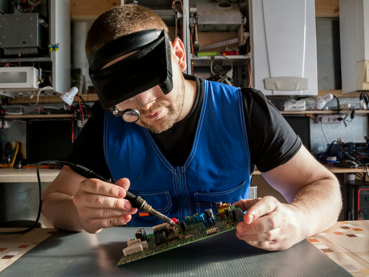 Build a gaming desk that actually works