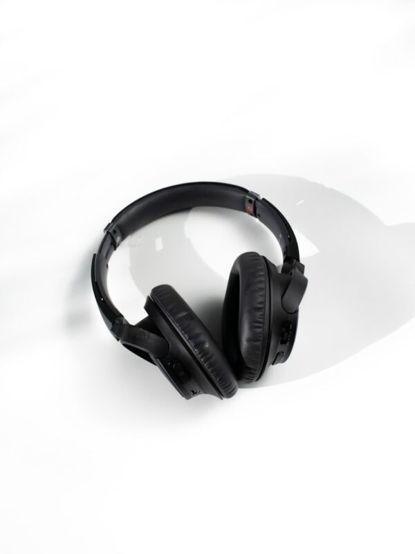 Vertex Studio monitor headphone